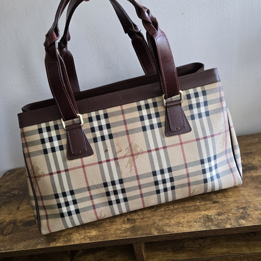 Burberry Beige and Brown Plaid Duffel Bag with Leather Trim - Picture 4 of 7